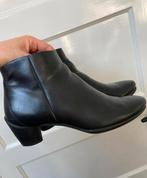 ECCO Sculptured enkellaarsjes maat 41, Kleding | Dames, Schoenen, Ophalen of Verzenden, Zo goed als nieuw, Zwart