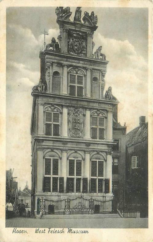 (388-085-015) Hoorn West Friesch Museum, Verzamelen, Ansichtkaarten | Nederland, Noord-Holland, Verzenden