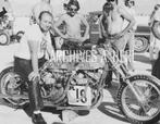 Harley Davidson dragracer  Bob George  1960s foto, Nieuw, Foto, Verzenden, Overige onderwerpen