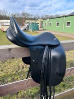 Nette fairfax 17.5 inch met verstelbare boom, Dieren en Toebehoren, Paarden en Pony's | Zadels, Ophalen of Verzenden, Zo goed als nieuw