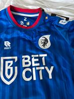 Herdenkingsshirt Fernando Ricksen Fortuna maat XL valt als L, Verzenden, Nieuw, Overige binnenlandse clubs, Shirt