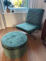 Velvet Stoel met poef, Huis en Inrichting, Stoelen, Overige kleuren, Ophalen of Verzenden, Zo goed als nieuw, Eén