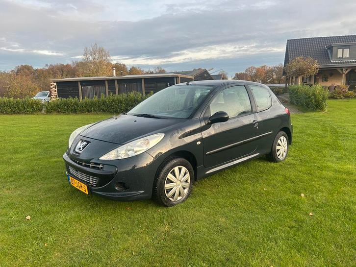 Peugeot 206+ 1.1 3D 2009 Grijs Nieuwe Apk, Auto's, Peugeot, Bedrijf, 206+, ABS, Airbags, Airconditioning, Boordcomputer, Centrale vergrendeling