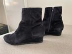 Hassia donkerblauwe enkellaarsjes met sleehak, Ophalen of Verzenden, Zo goed als nieuw, Zwart, Lage of Enkellaarzen