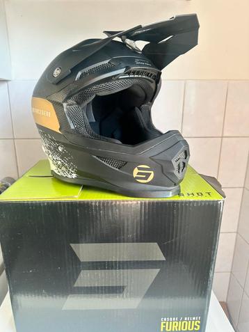 shot racing helm maat m beschikbaar voor biedingen