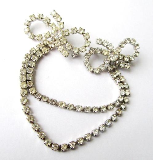 Prachtige Vintage dubbele broche vol helder kristallen, Sieraden, Tassen en Uiterlijk, Broches, Zo goed als nieuw, Verzenden