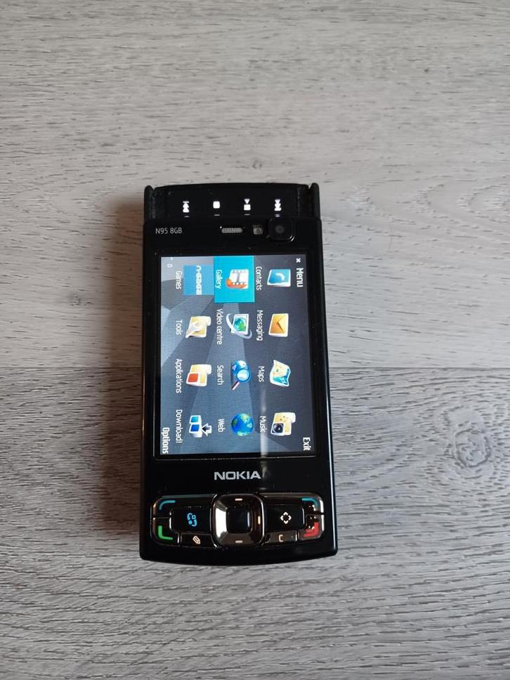 Zeldzame Nokia N95 8gb zwart in goede staat, Telecommunicatie, Mobiele telefoons | Nokia, Zo goed als nieuw, Zwart, Ophalen of Verzenden