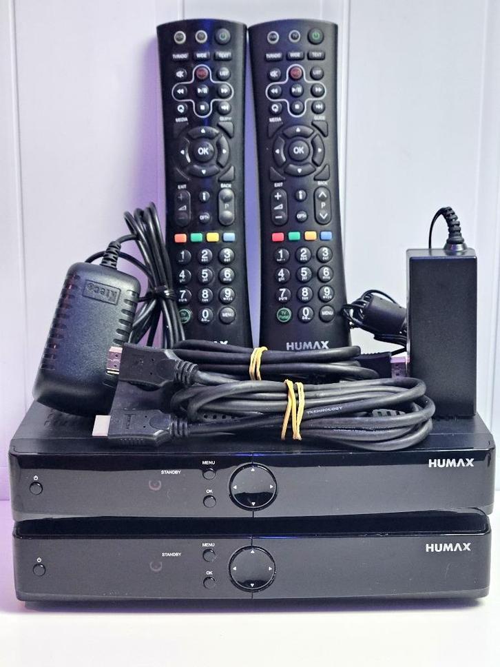 1x Nette Humax 5300C +Adapter Afstandsbediening & HDMI Kabel, Audio, Tv en Foto, Decoders en Harddiskrecorders, Gebruikt, Decoder