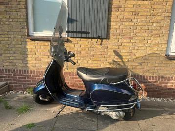 Vespa Snorscooter LX-50 4 t 5290 km ! beschikbaar voor biedingen