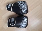 Kickboks handschoenen maat 12, Maat XS of kleiner, Ophalen of Verzenden, Zo goed als nieuw, Overige