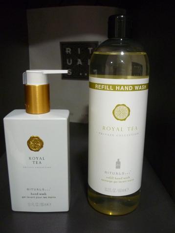 Nieuw Rituals Royal Tea handzeep + refill, zeep beschikbaar voor biedingen
