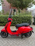 Vespa Sprint 2020, Fietsen en Brommers, Scooters | Vespa, Ophalen, Maximaal 45 km/u, Vespa S, Zo goed als nieuw