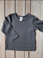 Basic T-shirt maat 68, Kinderen en Baby's, Babykleding | Maat 68, Shirtje of Longsleeve, Jongetje, Zo goed als nieuw, H&M