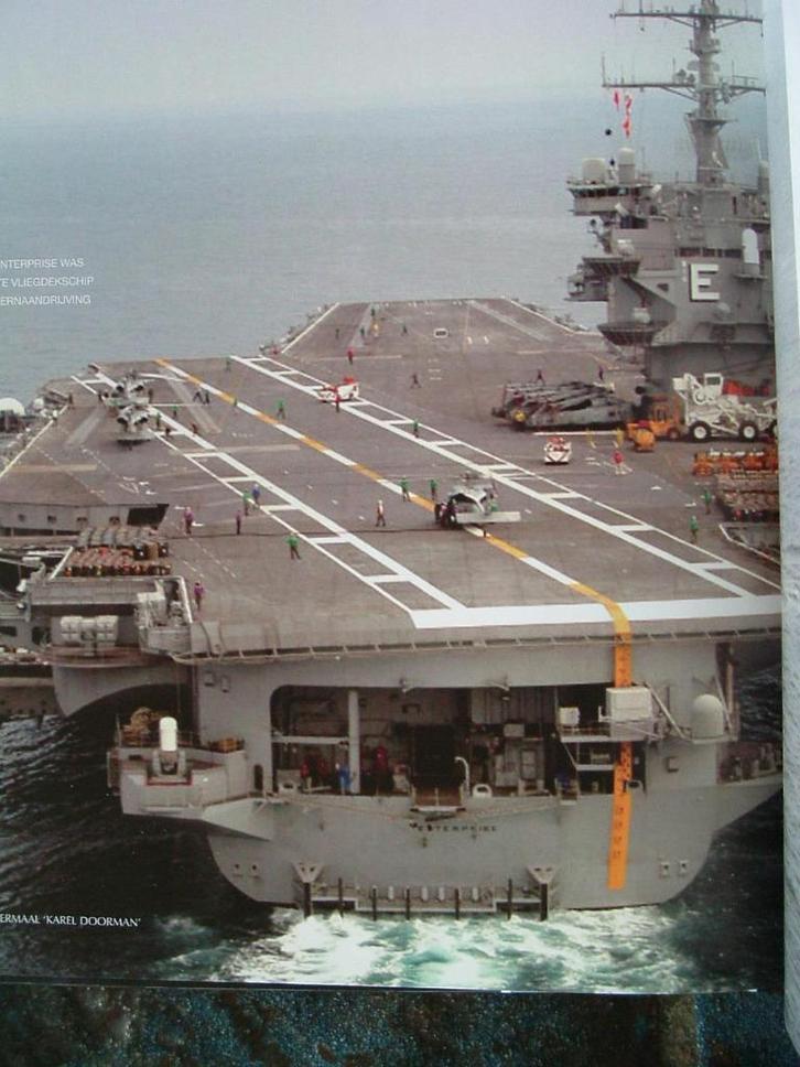 Viermaal Karel Doorman, Boeken, Geschiedenis | Vaderland, Zo goed als nieuw, Ophalen of Verzenden