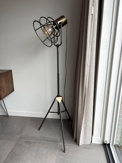 Staande koper kleurige vloerlamp lamp light & living givan, Huis en Inrichting, Lampen | Vloerlampen, Zo goed als nieuw, 150 tot 200 cm