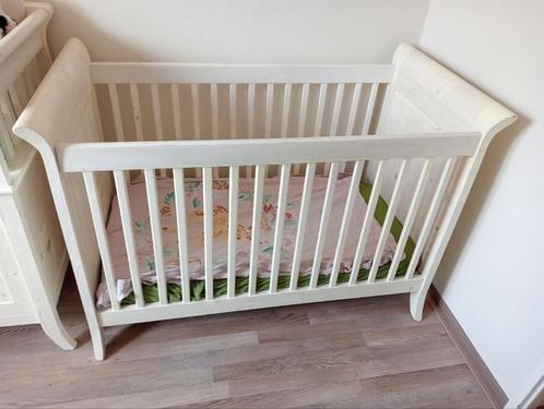 TWF commode, kapstok en bedje incl. Toebehoren, Kinderen en Baby's, Kinderkamer | Complete kinderkamers, Gebruikt, Jongetje of Meisje