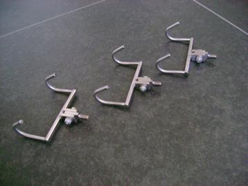 Nieuw de scharnierbare voerboot haak beschikbaar voor biedingen