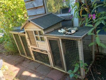 Gratis af te halen buitenhok voor cavia's of dwergkonijnen. beschikbaar voor biedingen