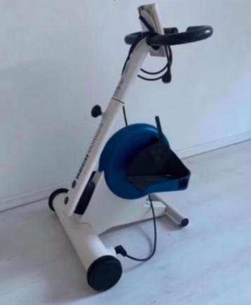 Motomed Viva 1 benen in zeer goede staat beschikbaar voor biedingen