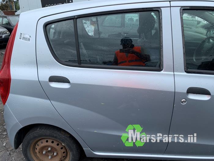 Portier 4Deurs rechts-achter van een Daihatsu Cuore, Auto-onderdelen, Carrosserie en Plaatwerk, Deur, Daihatsu, Gebruikt, 3 maanden garantie