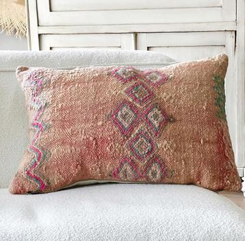 26-Farah Kilim Boujaad kussen nieuw! beschikbaar voor biedingen