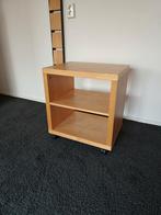 Ikea bijzettafel op wieltjes - TV meubel/nachtkastje, Ophalen, Gebruikt