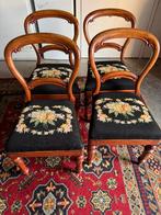 Antieke victoriaanse stoelen 4 geborduurd🧡🤎, Antiek en Kunst, Antiek | Meubels | Stoelen en Banken, Ophalen of Verzenden