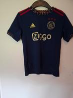 Ajax pakje 9/10 maat 140, Blauw, Overige maten, Ophalen of Verzenden, Voetbal
