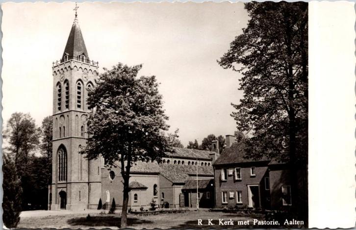 Kerken in Aalten - 13 ansichtkaarten, Verzamelen, Ansichtkaarten | Nederland, Gelopen, Gelderland, 1960 tot 1980, Verzenden