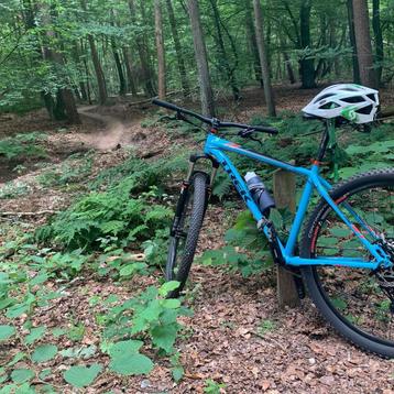 trek x-caliber 9 beschikbaar voor biedingen