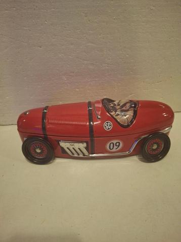 Blik in de vorm v/e raceauto - Silver Crane Compagny Limited beschikbaar voor biedingen