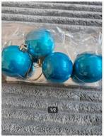 4 baby blauwe kerstballen, Diversen, Kerst, Onbekend, Ophalen of Verzenden, Zo goed als nieuw, Losse verkoop