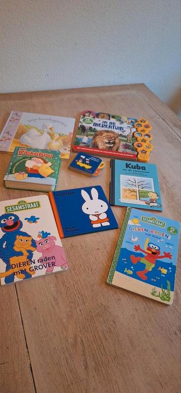 Diverse kinderboeken beschikbaar voor biedingen