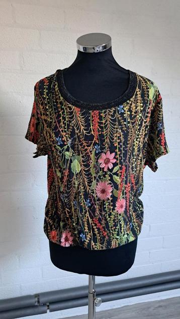 Poools shirt maat 40. beschikbaar voor biedingen