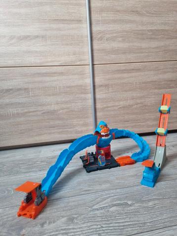 Hot Wheels Gorilla Attack Racebaan beschikbaar voor biedingen
