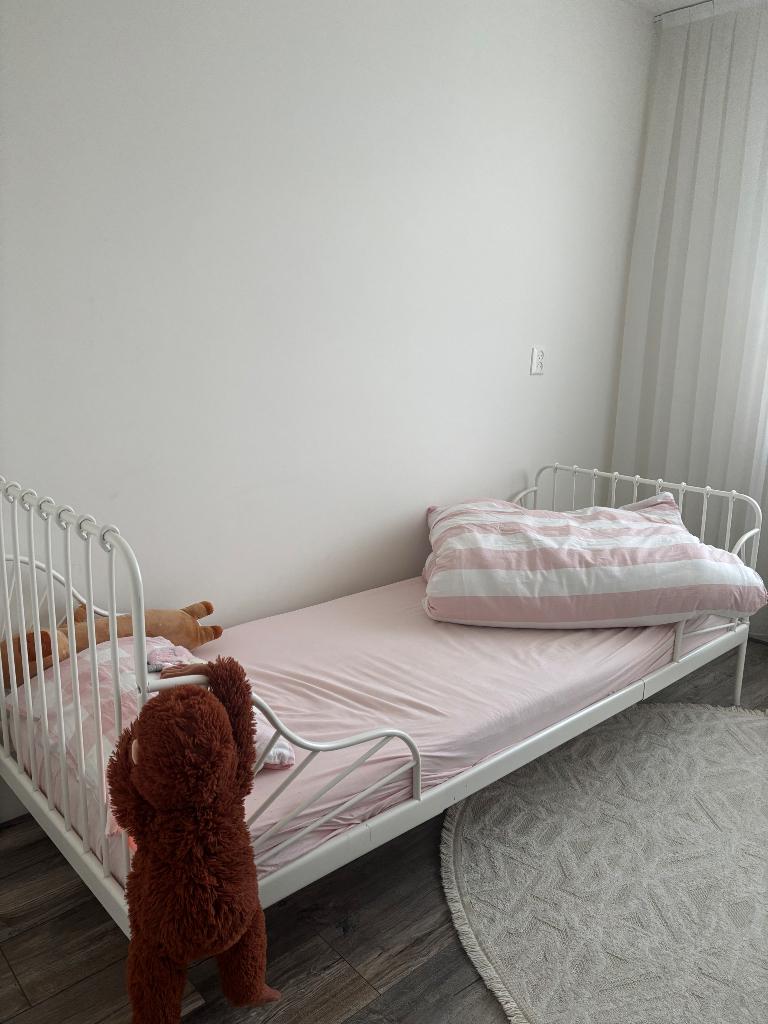 Ikea kinder bed wit, Ophalen, Jongetje of Meisje, Wit, Dekbedovertrek