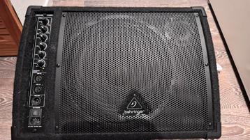 Te koop, Behringer Eurolive F1220D actieve vloermonitor. beschikbaar voor biedingen