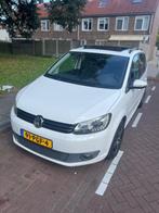 Volkswagen Touran 1.2 TSI 77KW BMT 7P 2011 Wit Panoramadak, Voorwielaandrijving, 74 €/maand, 4 cilinders, 7 stoelen
