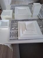 40  delig servies compleet en onbeschadigd, Ophalen, Zo goed als nieuw, Porselein, Overige stijlen