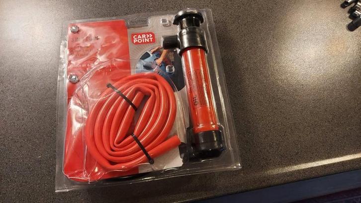 BENZINE OF DIESEL OVER POMPEN, Auto diversen, Autogereedschap, Nieuw, Ophalen