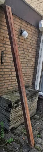 Twee hardhouten tuinpalen, Tuin en Terras, Palen, Balken en Planken, Ophalen, Palen, Zo goed als nieuw, Hardhout