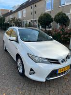Toyota Auris 1.8 Hybrid Touring Sports CVT 2014 Wit, Auto's, Zwart, Alcantara, Wit, Origineel Nederlands