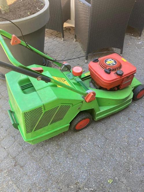 Te koop: Brill 46bkr benzine grasmaaier., Tuin en Terras, Grasmaaiers, Gebruikt, Benzine-grasmaaier, 40 t/m 49 cm, Cirkelmaaier