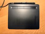 Wacom Intuos Small Tablet, Computers en Software, Tekentablets, Ophalen of Verzenden, Gebruikt, Bedraad