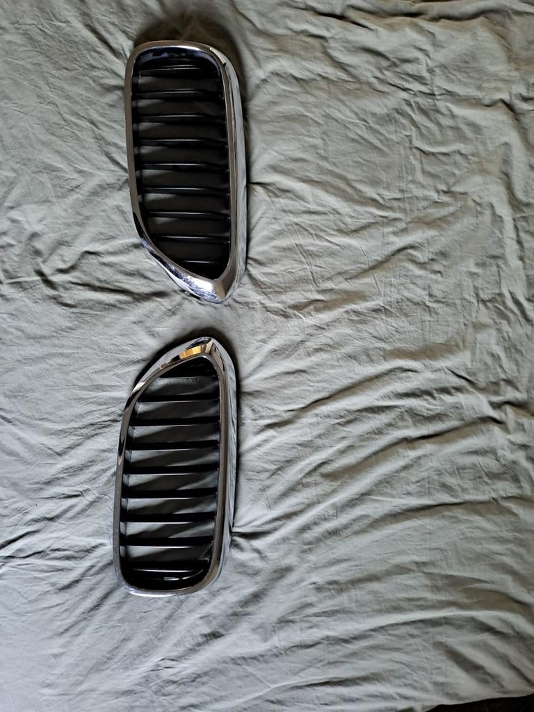 BMW F10 F11 Grille Gril (2020) - Als Nieuw, Ophalen of Verzenden, Nieuw, BMW