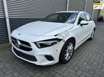MERCEDES-BENZ A180 GROOT SCHERM/LED/CAMERA, Automaat, Mercedes-Benz, Diesel, Hatchback