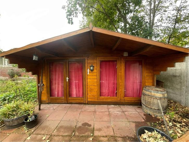 Ruim tuinhuis (5x4 m) met boiler, laminaatvloer en meer, Tuin en Terras, Tuinhuizen, Gebruikt, Blokhut, Hout, 500 cm of meer, 400 cm of meer