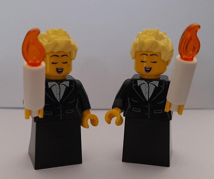 Set van 2 NIEUWE lego city KOOR ZANGERESSEN met 2 kaarsjes, Kinderen en Baby's, Speelgoed | Duplo en Lego, Nieuw, Lego, Complete set