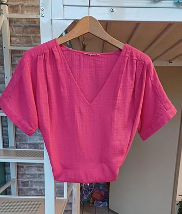 Te koop roze bloesje mt M beschikbaar voor biedingen