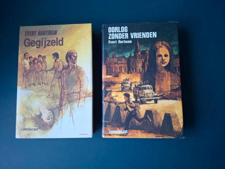 Gegijzeld en Oorlog zonder vrienden - Evert Hartman, Boeken, Kinderboeken | Jeugd | 13 jaar en ouder, Gelezen, Fictie, Ophalen of Verzenden